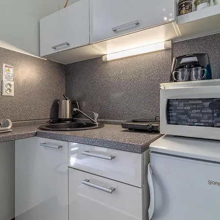 Daire -jonashouse Near The Center With A Balcony *