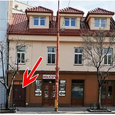 -apartment Near The Center With A Balcony *
